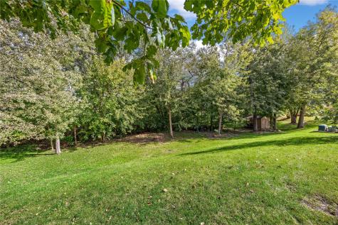 413 Rockvalley Drive SW Cedar Rapids IA 52404