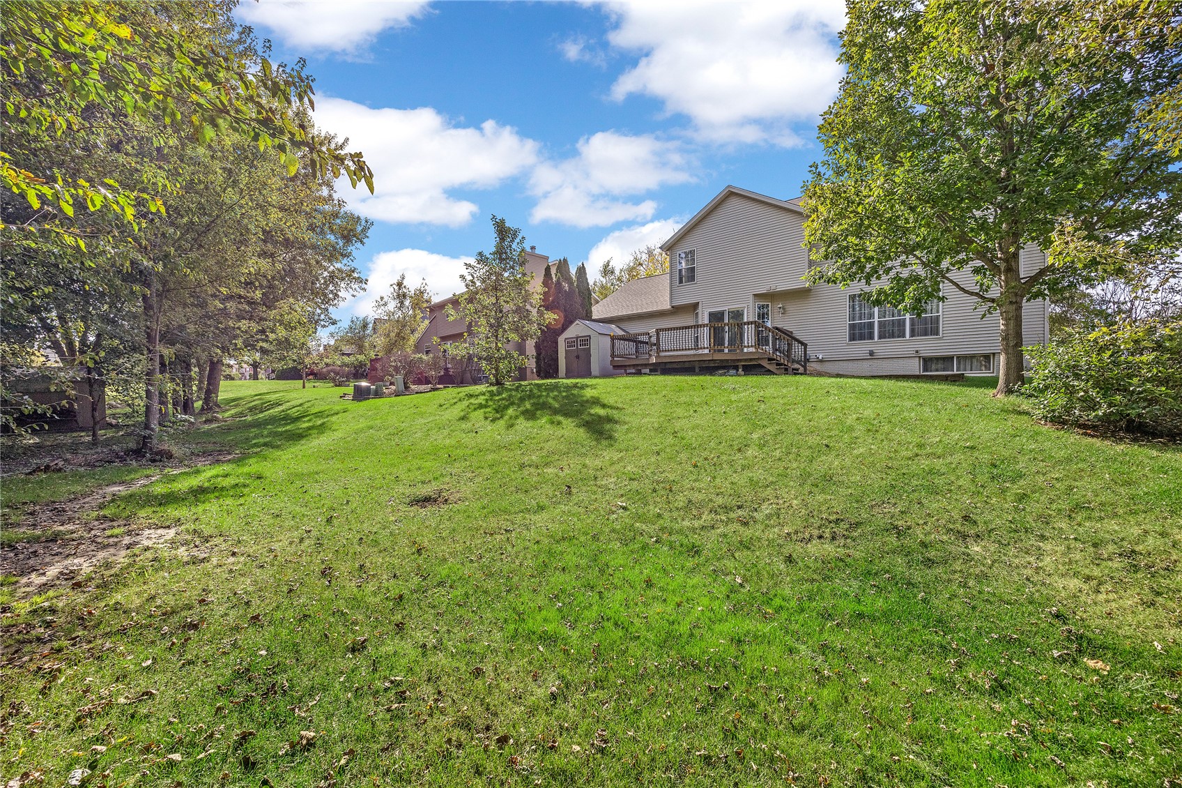 413 Rockvalley Drive SW Cedar Rapids IA 52404