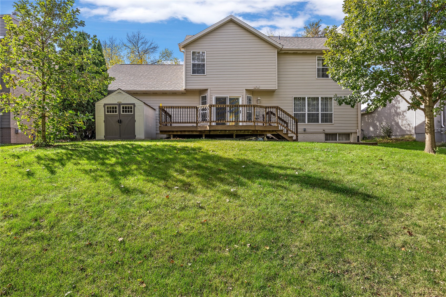 413 Rockvalley Drive SW Cedar Rapids IA 52404