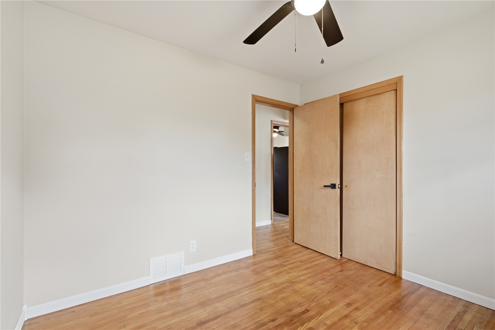 2058 42nd Street NE Cedar Rapids IA 52402