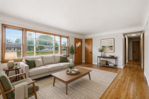 2058 42nd Street NE Cedar Rapids IA 52402