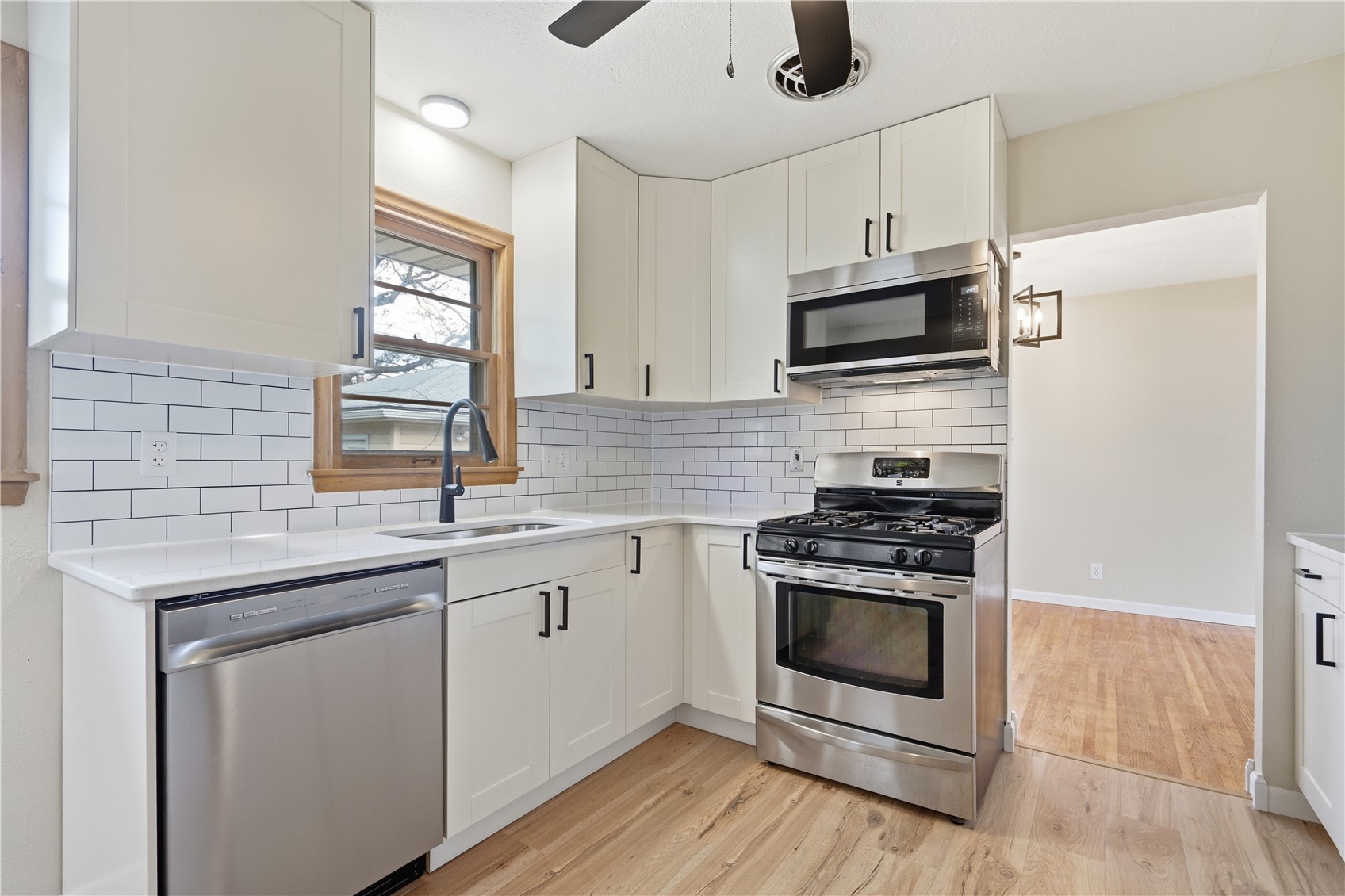 2058 42nd Street NE Cedar Rapids IA 52402