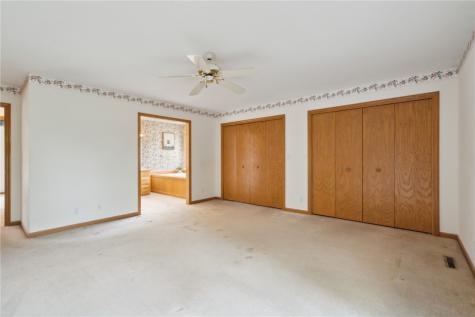 3350 Old Orchard Road NE Cedar Rapids IA 52402