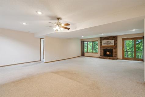 3350 Old Orchard Road NE Cedar Rapids IA 52402