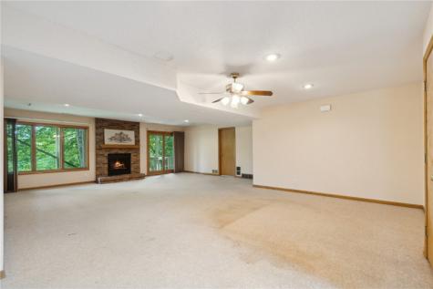 3350 Old Orchard Road NE Cedar Rapids IA 52402