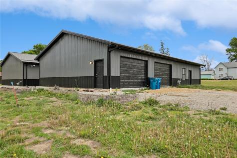 300 1st Avenue Stanwood IA 52337