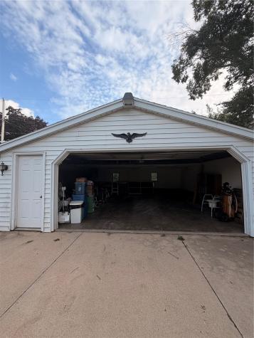2565 23rd Avenue Marion IA 52302
