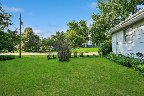 1401 39th Street SE Cedar Rapids IA 52403