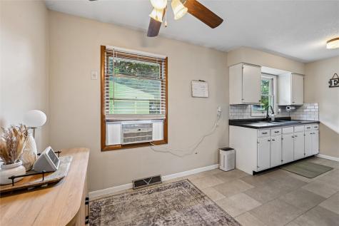 1401 39th Street SE Cedar Rapids IA 52403