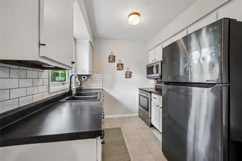 1401 39th Street SE Cedar Rapids IA 52403