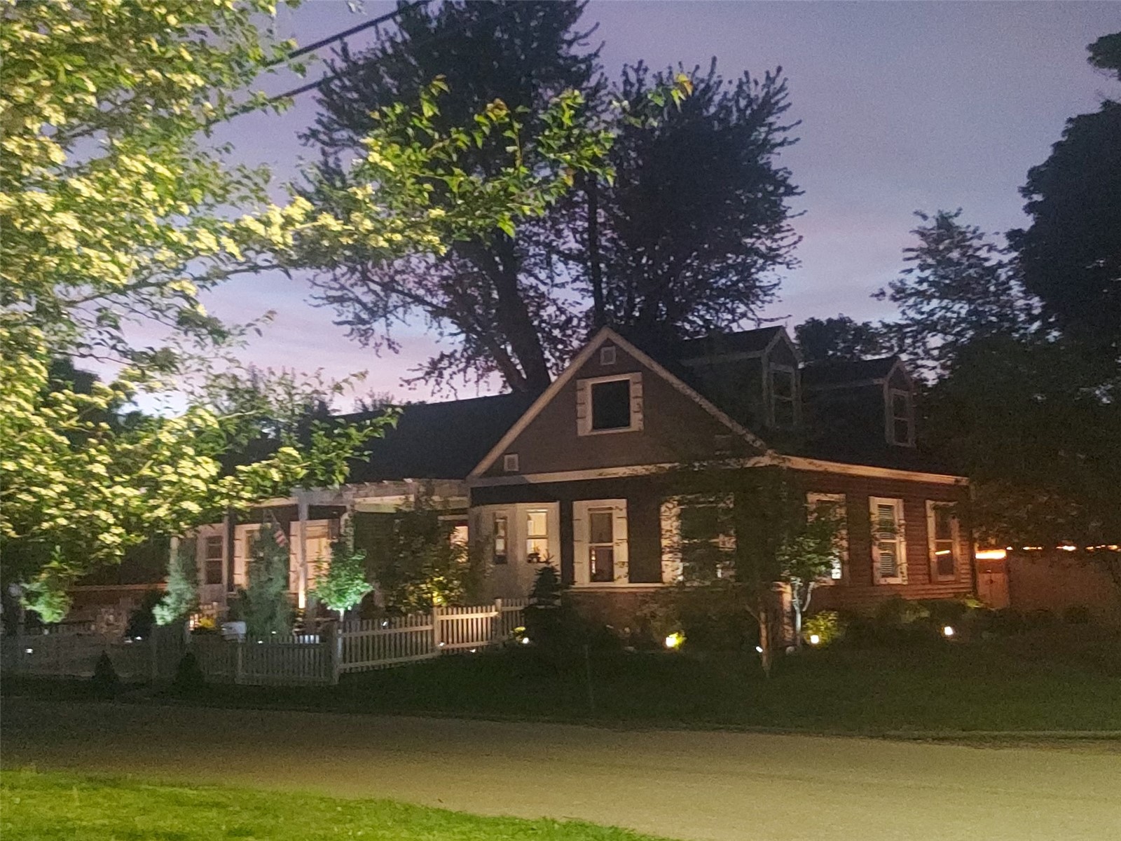 322 Liberty Drive SE Cedar Rapids IA 52403