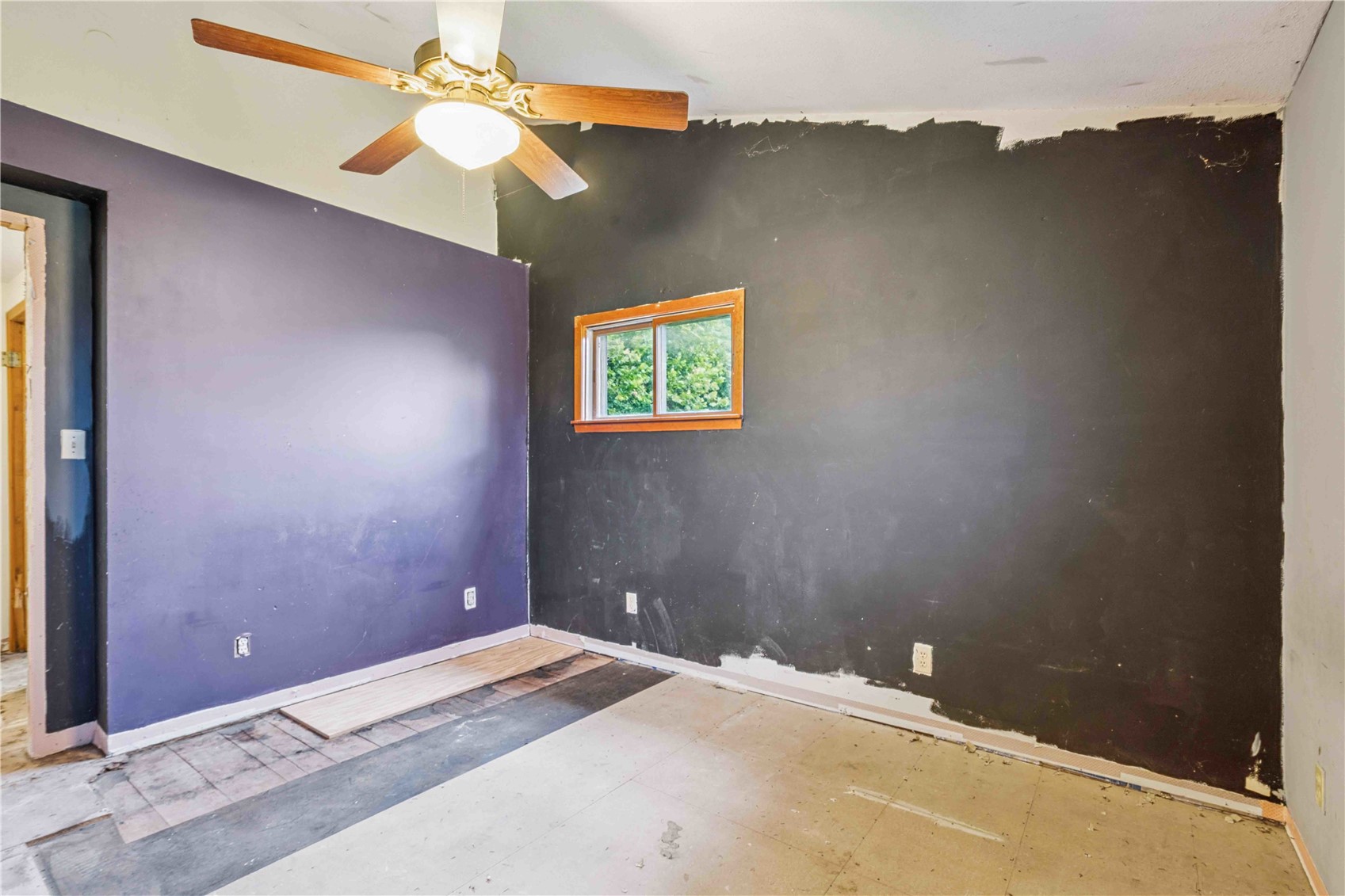 3801 Highway 382 NE Solon IA 52333