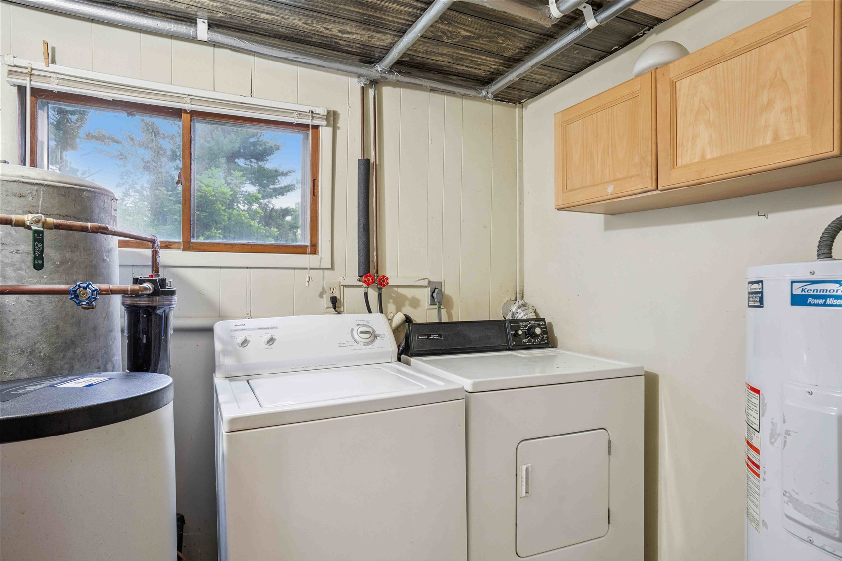 3801 Highway 382 NE Solon IA 52333