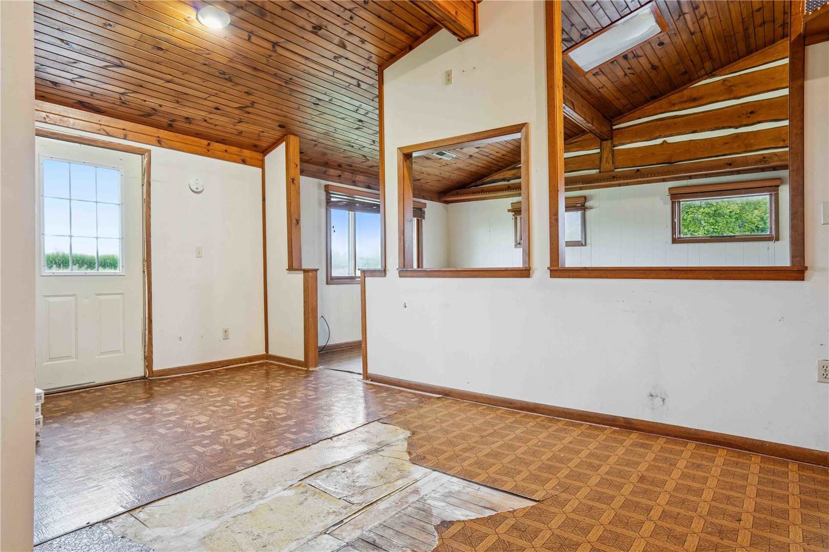 3801 Highway 382 NE Solon IA 52333