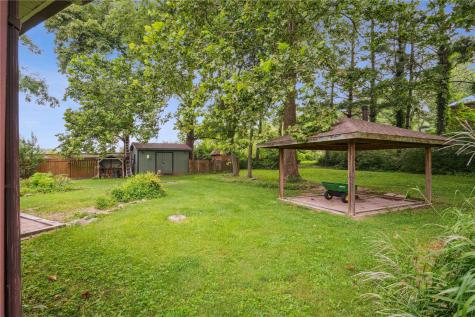 3801 Highway 382 NE Solon IA 52333