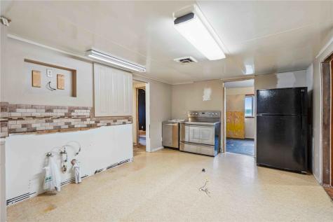 3801 Highway 382 NE Solon IA 52333