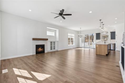 5608 Seminole Valley Trail NE Cedar Rapids IA 52411