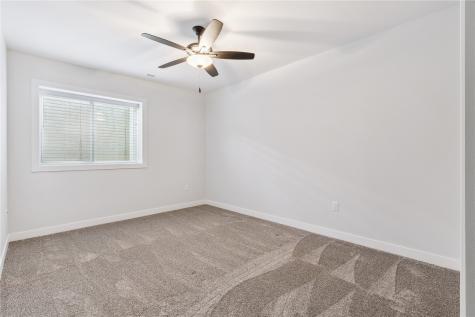 5608 Seminole Valley Trail NE Cedar Rapids IA 52411