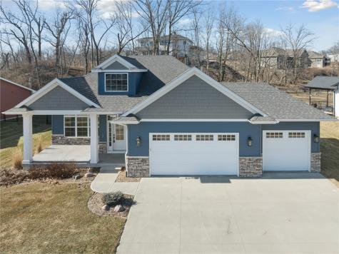 5608 Seminole Valley Trail NE Cedar Rapids IA 52411