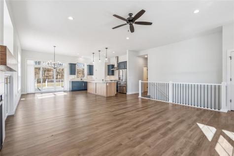 5608 Seminole Valley Trail NE Cedar Rapids IA 52411