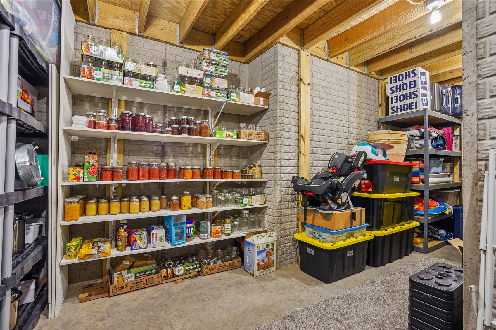 706 Jefferson Drive Center Point IA 52213