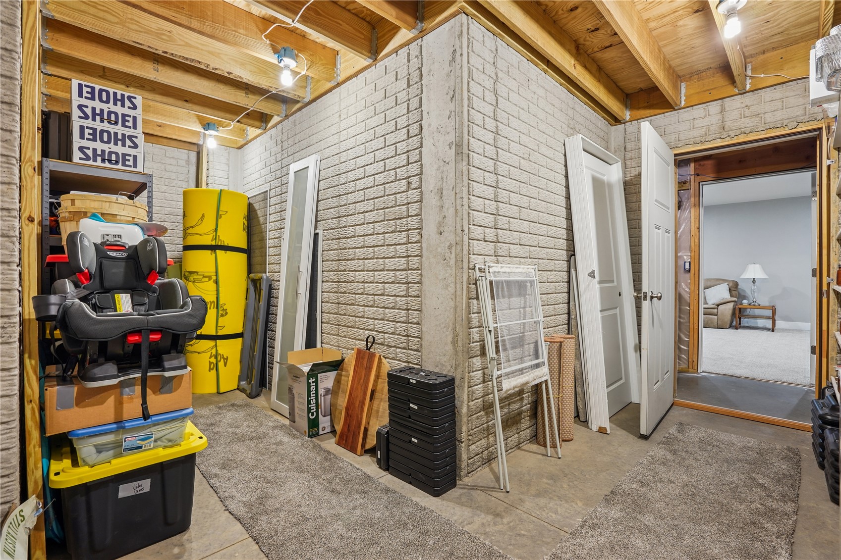 706 Jefferson Drive Center Point IA 52213