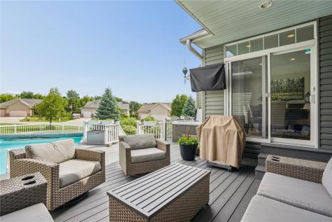 706 Jefferson Drive Center Point IA 52213