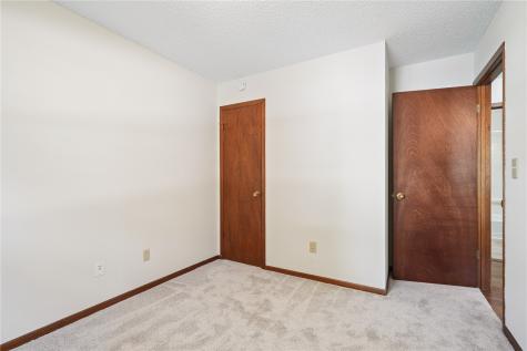 65 Birch Court North Liberty IA 52317