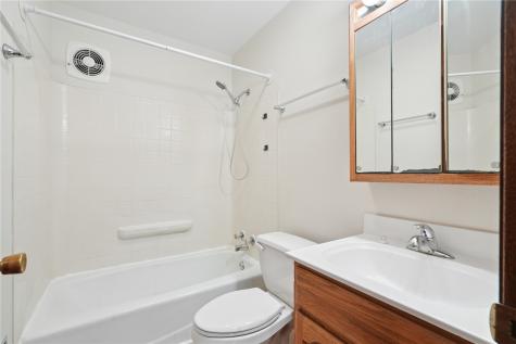 65 Birch Court North Liberty IA 52317