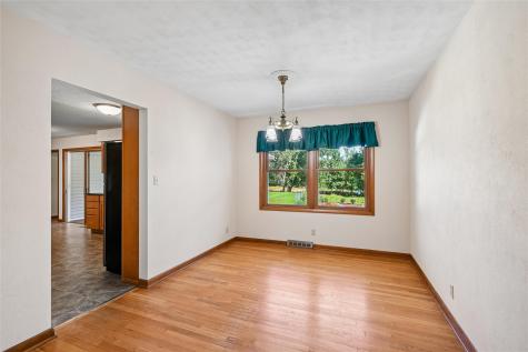 1022 Rolling Glen Drive Marion IA 52302