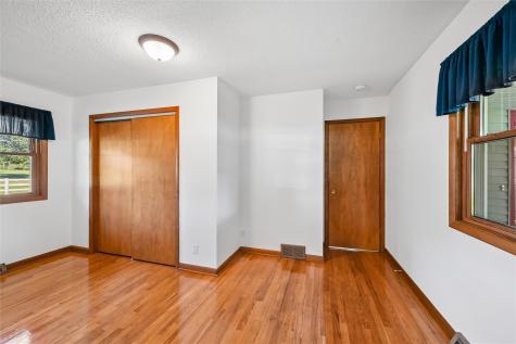 1022 Rolling Glen Drive Marion IA 52302