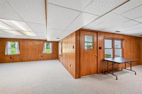 1022 Rolling Glen Drive Marion IA 52302