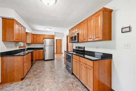 1022 Rolling Glen Drive Marion IA 52302