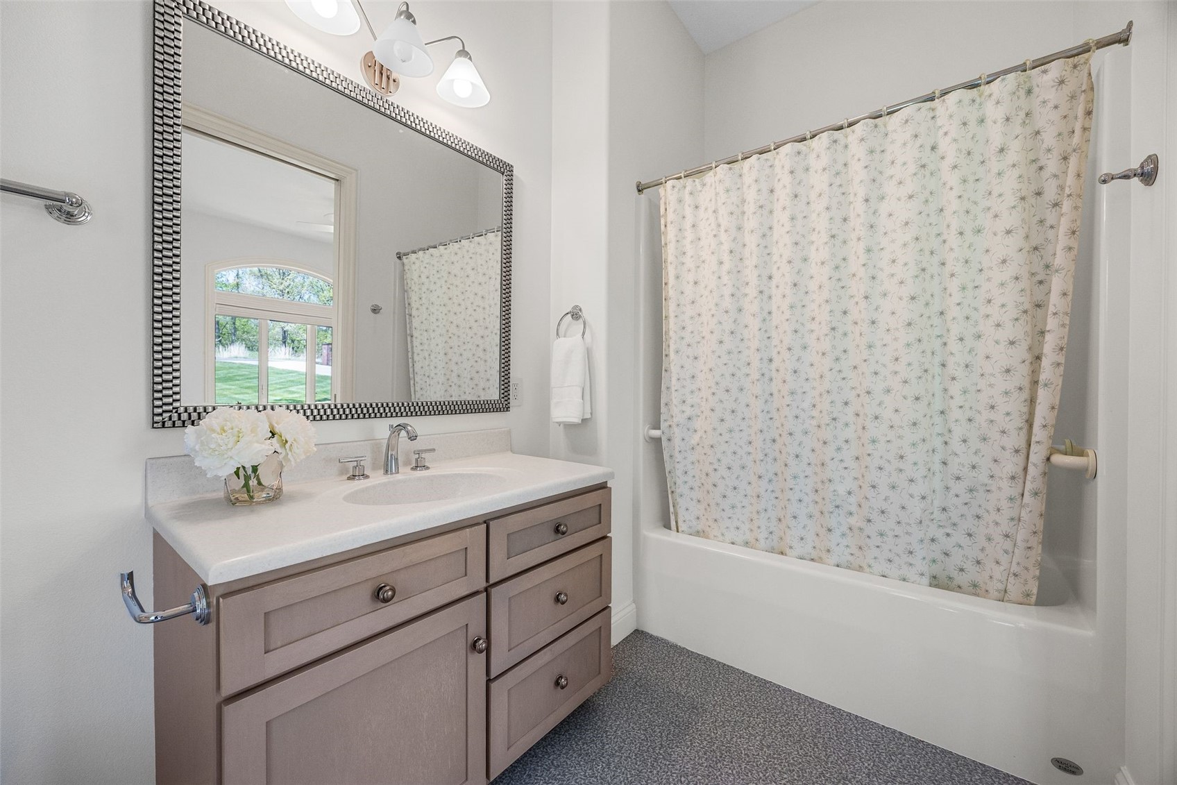 4181 Rose Bluff Circle NE Iowa City IA 52240