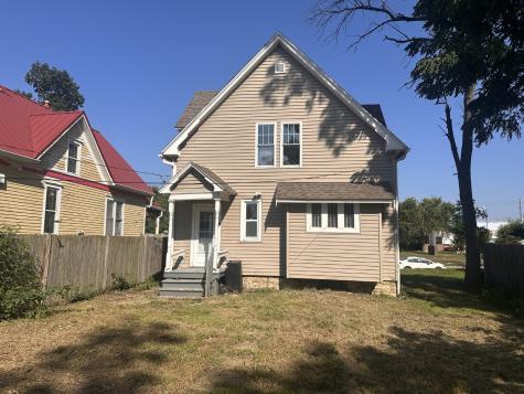 1625 E Avenue NE Cedar Rapids IA 52402