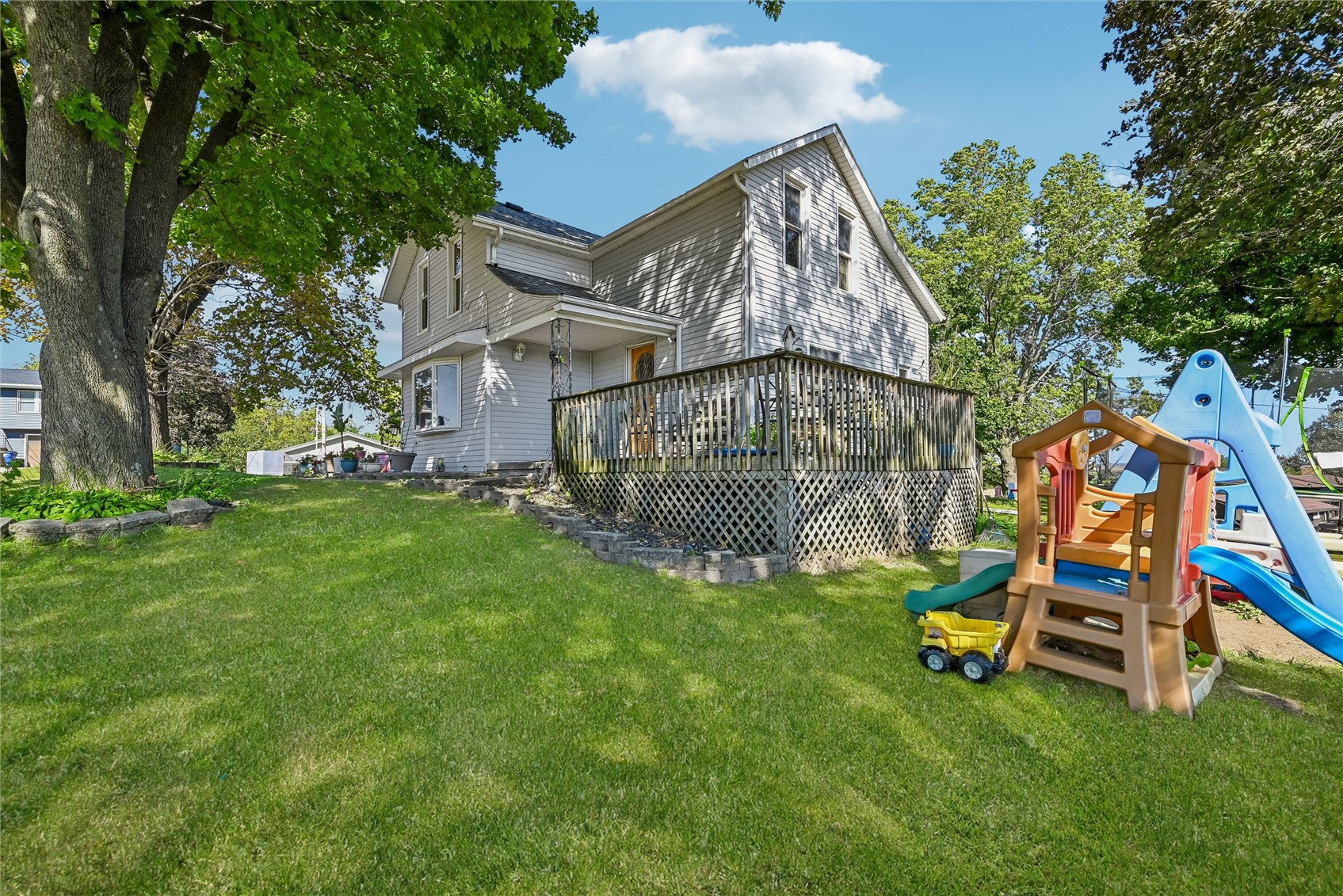 408 Union Street Norway IA 52318