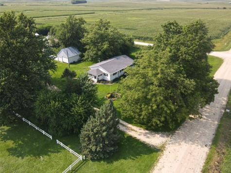 2403 150th Avenue Manchester IA 52057