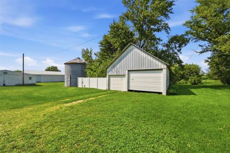 2403 150th Avenue Manchester IA 52057