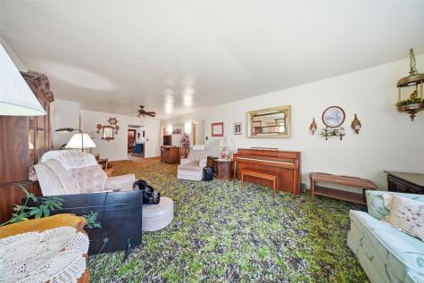 2403 150th Avenue Manchester IA 52057