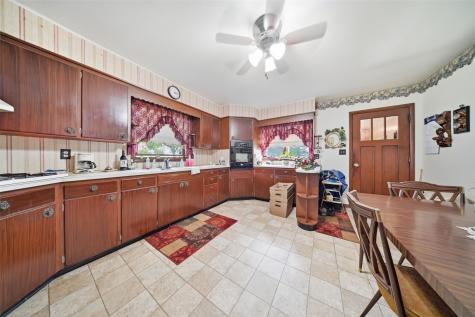2403 150th Avenue Manchester IA 52057
