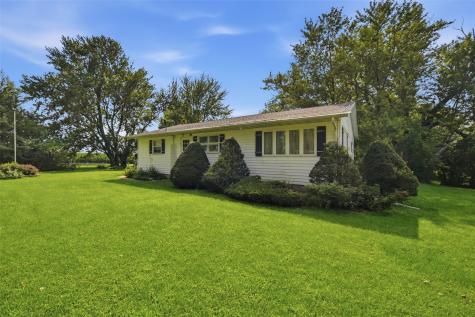 2403 150th Avenue Manchester IA 52057