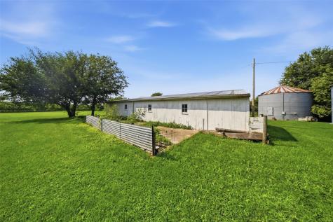 2403 150th Avenue Manchester IA 52057