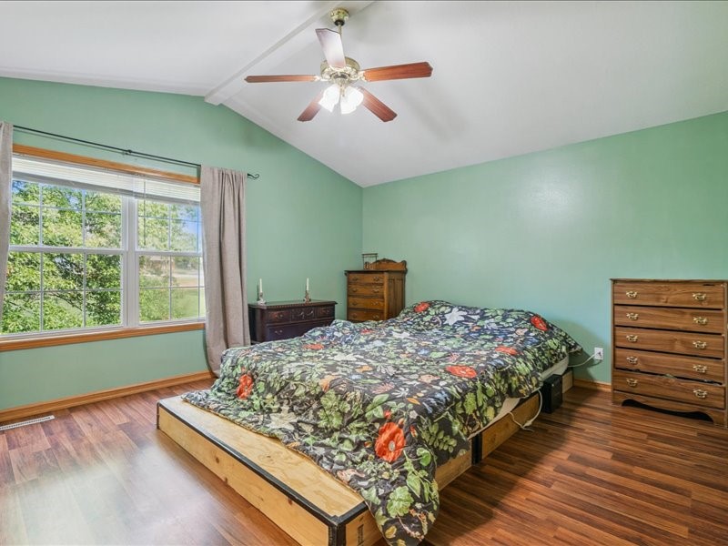 1865 Parkland Drive Ely IA 52227