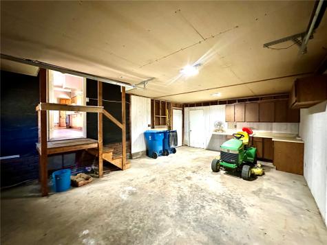 314 N Maple Street Monticello IA 52310