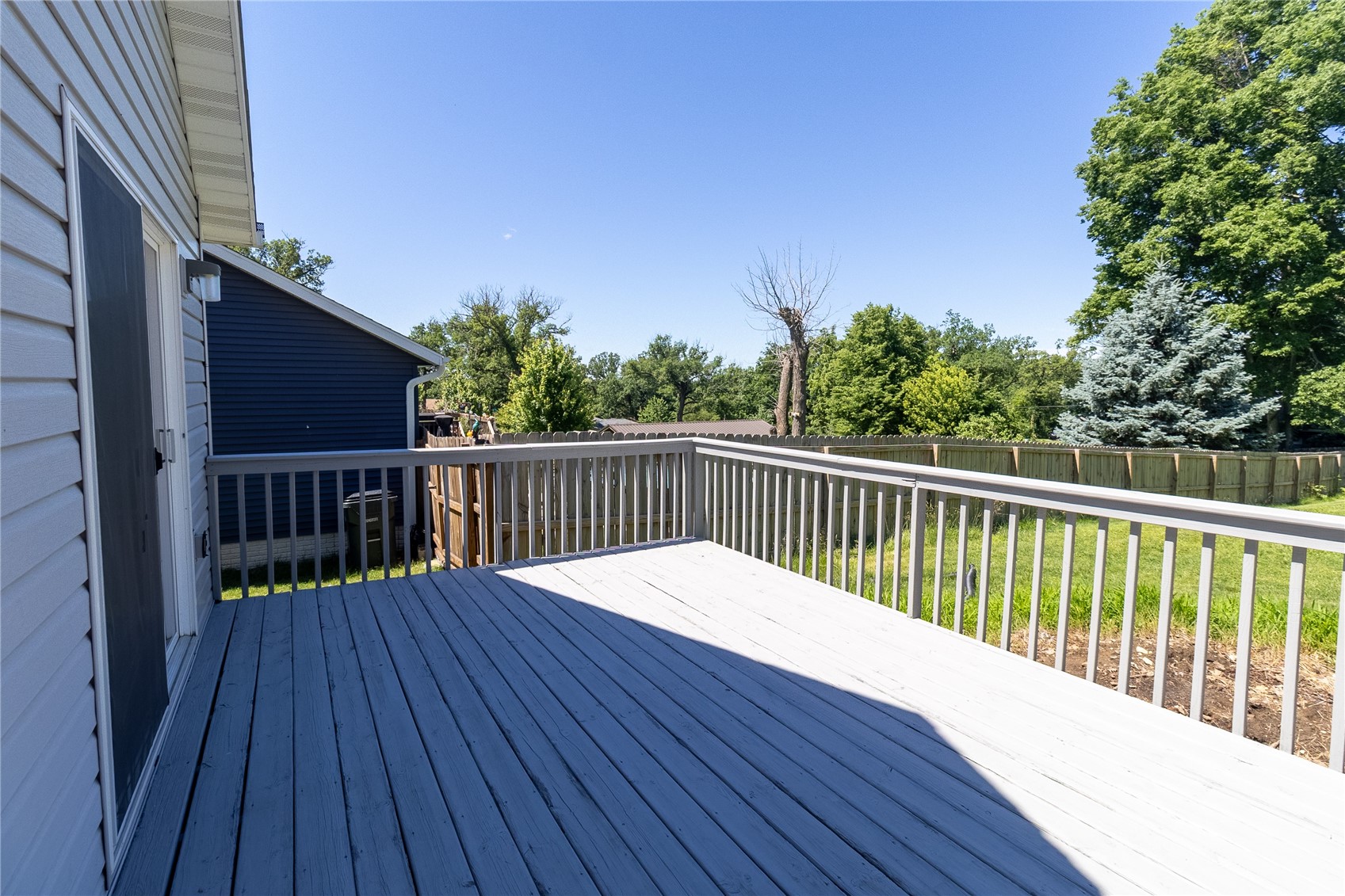 1230 Belmont Parkway NW Cedar Rapids IA 52405