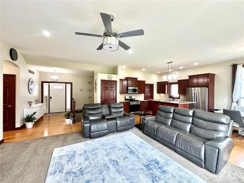 8412 Kensington Drive NE Cedar Rapids IA 52402