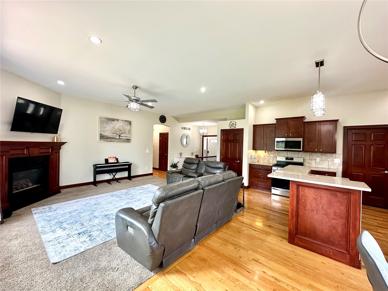 8412 Kensington Drive NE Cedar Rapids IA 52402