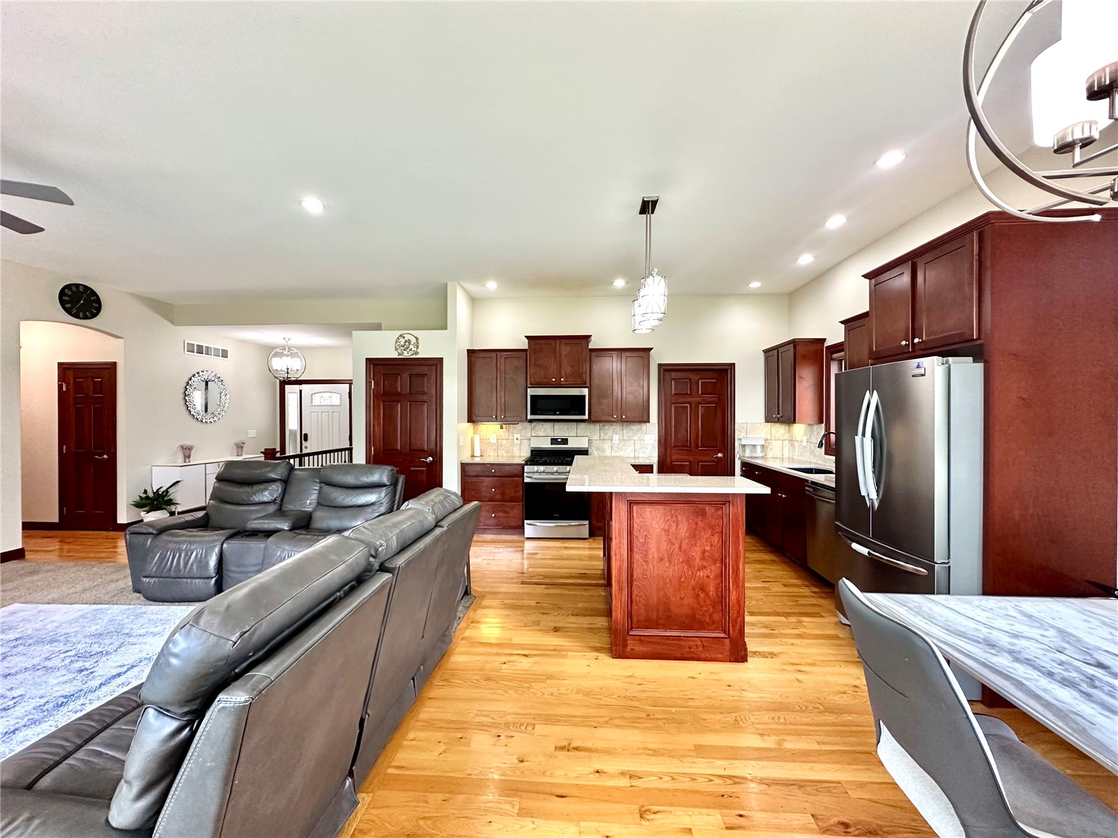 8412 Kensington Drive NE Cedar Rapids IA 52402