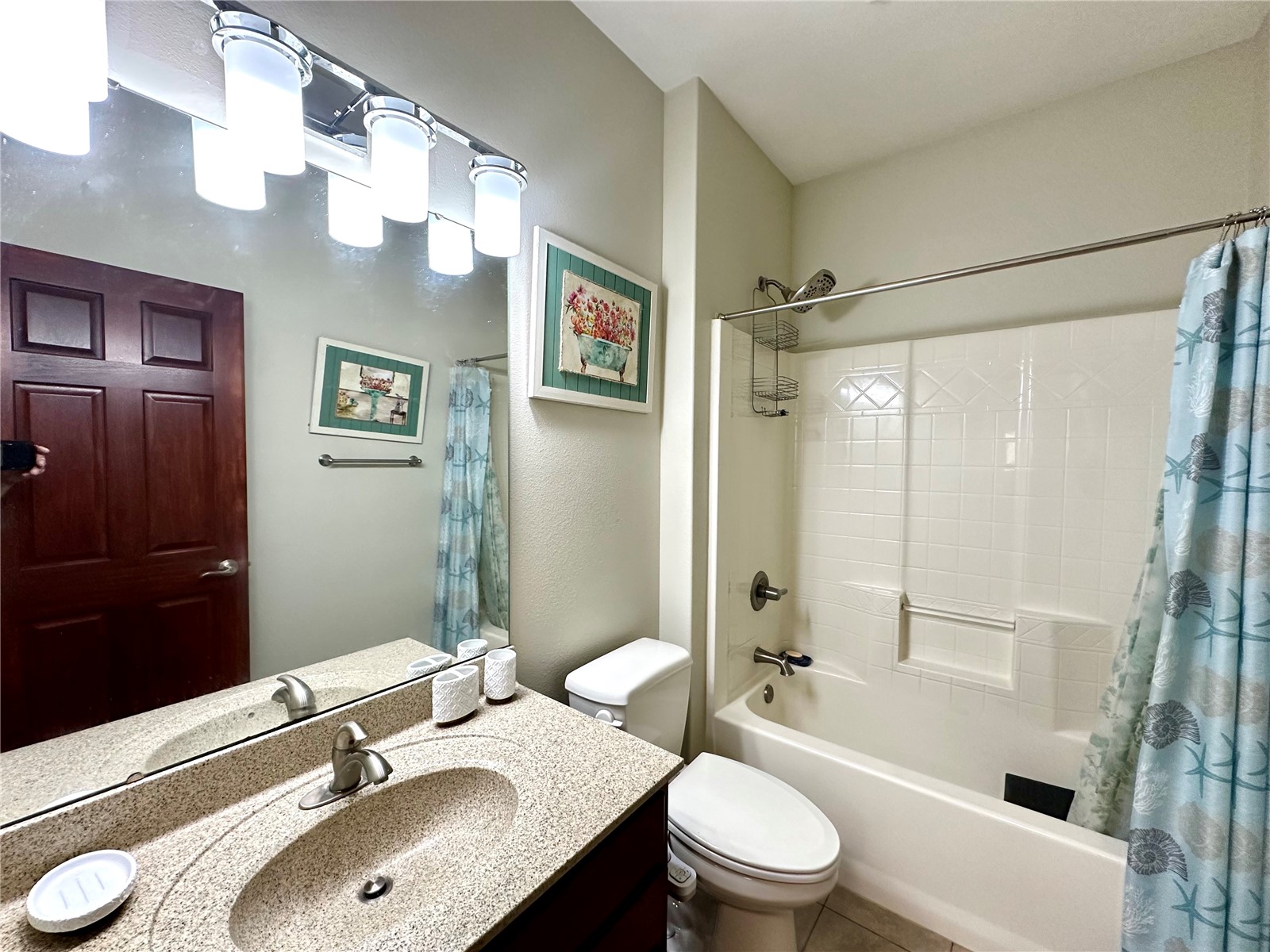 8412 Kensington Drive NE Cedar Rapids IA 52402