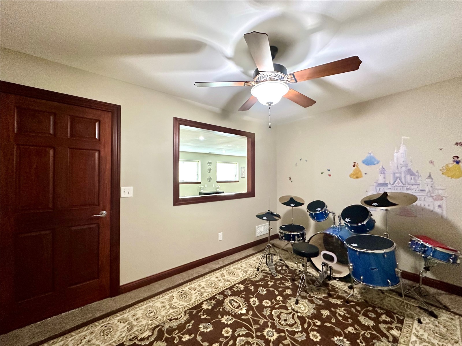 8412 Kensington Drive NE Cedar Rapids IA 52402